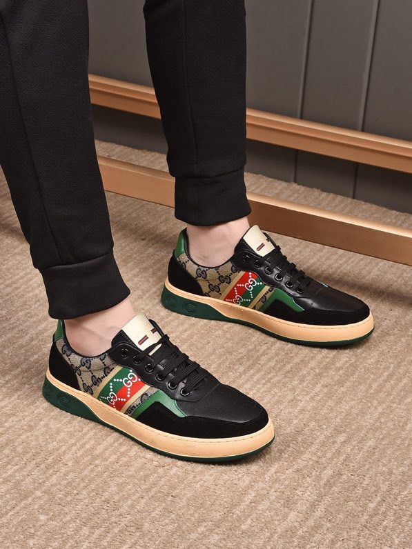 Gucci Sneakers